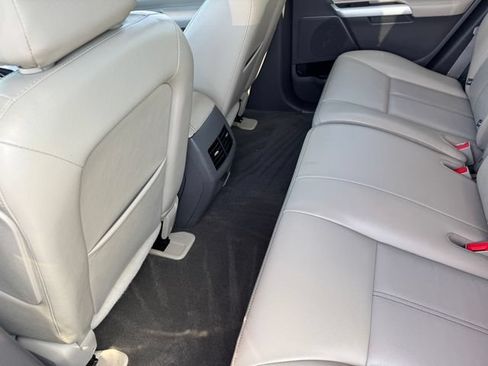 Used 2013 Ford Edge Limited w/ Vision Pkg AWD/4WD image 17