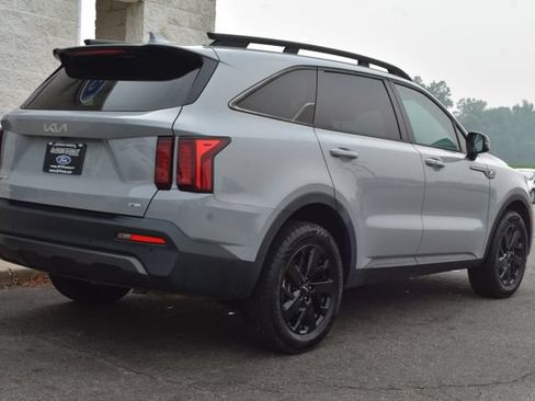 Used 2023 Kia Sorento S w/ Panoramic Sunroof Package AWD/4WD image 16