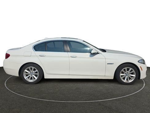 Used 2015 BMW 528i xDrive Sedan AWD/4WD image 7