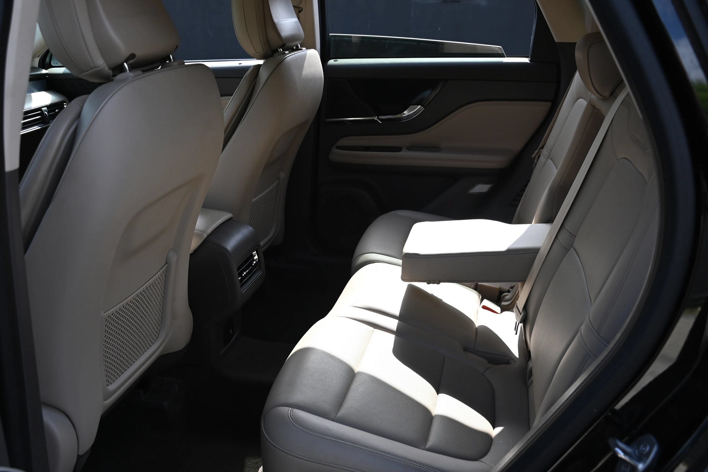 Used 2020 Lincoln Corsair FWD image 16