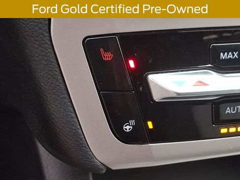 Certified 2022 Ford Explorer XLT w/ Equipment Group 202A AWD/4WD image 29