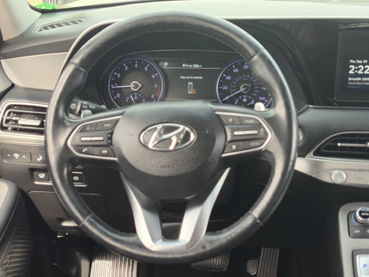 Used 2021 Hyundai Palisade SEL w/ Premium Package FWD image 13