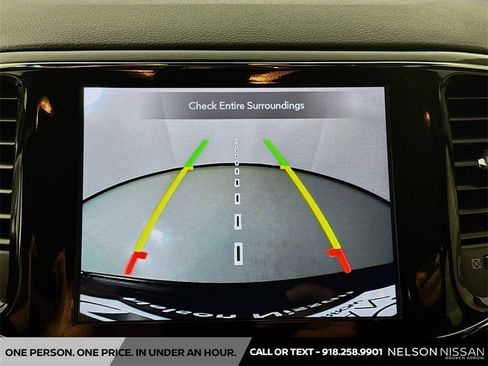 Used 2022 Jeep Grand Cherokee Laredo X image 14