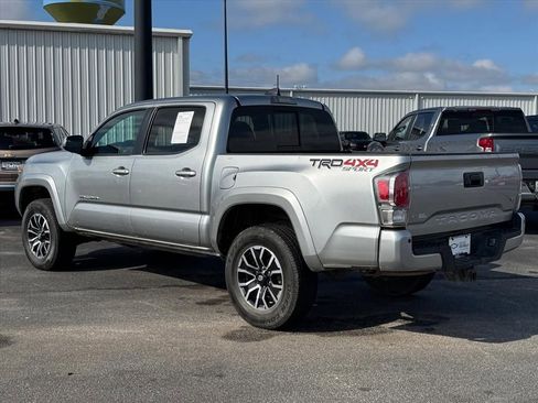 Used 2023 Toyota Tacoma TRD Sport w/ Advanced Technology Package image 5