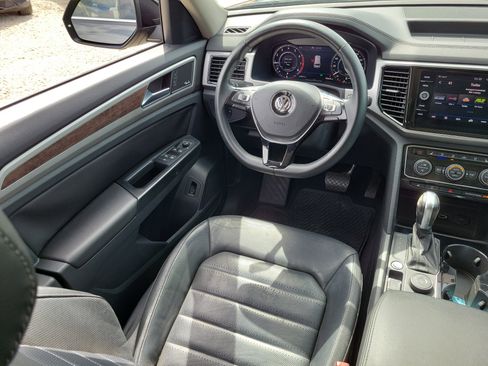 Used 2019 Volkswagen Atlas SEL Premium image 17