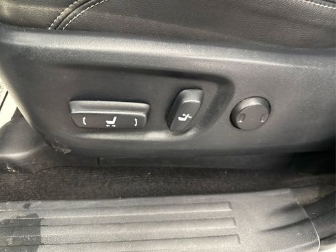 Used 2019 Toyota 4Runner image 38