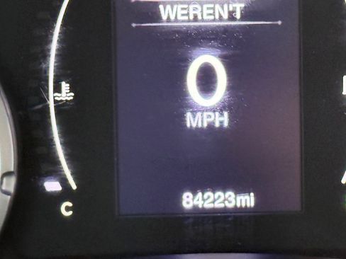 Used 2021 Jeep Renegade Sport image 25