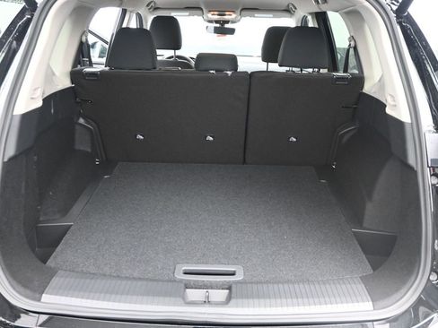Certified 2026 Nissan Rogue SV FWD image 15