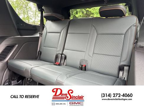 New 2026 GMC Yukon AT4 w/ AT4 Premium Plus Package AWD/4WD image 24