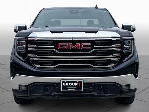 Used 2025 GMC Sierra 1500 SLT image 4