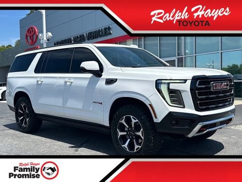 Used 2025 GMC Yukon XL AT4 w/ AT4 Premium Package AWD/4WD image 1