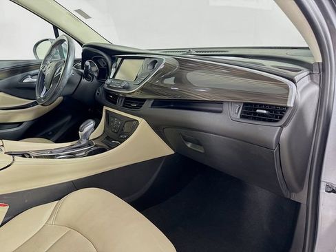 Used 2020 Buick Envision Essence w/ Experience Buick Package FWD image 34