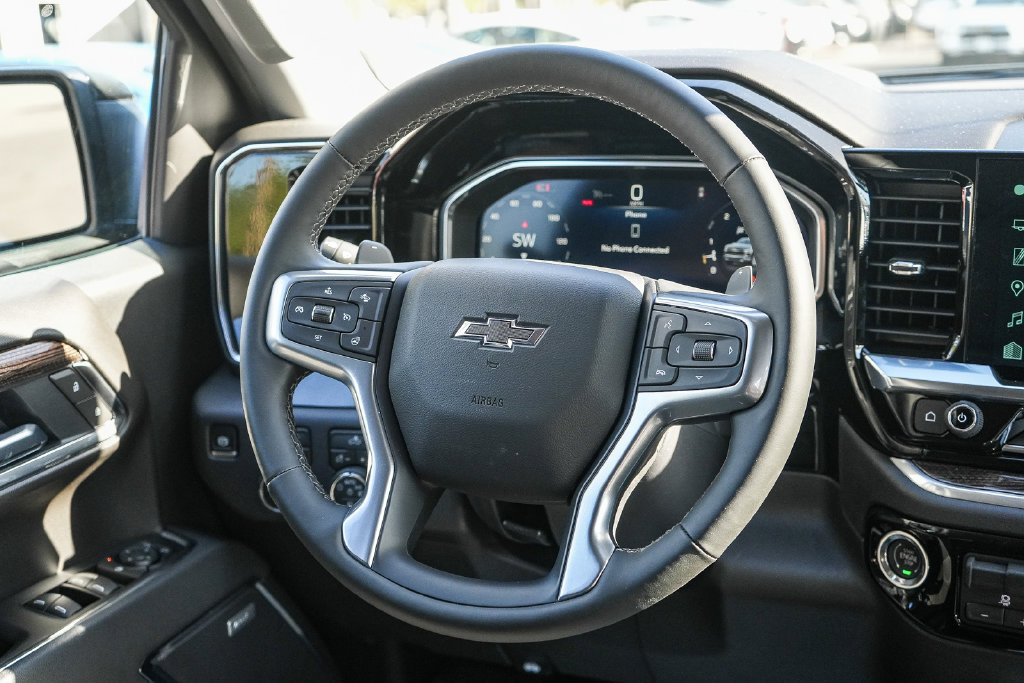 New 2026 Chevrolet Silverado 1500 RST w/ Convenience Package II AWD/4WD image 14