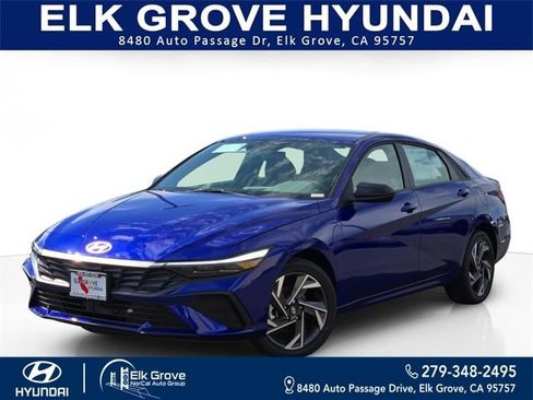 New 2025 Hyundai Elantra SEL image 1