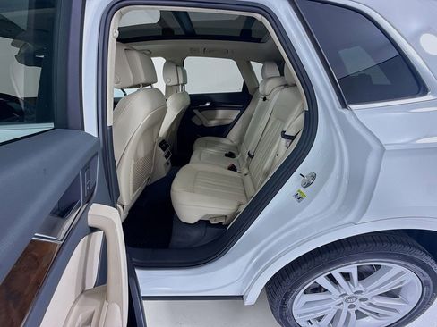 Used 2020 Audi Q5 2.0T Premium Plus w/ Premium Plus Package image 23