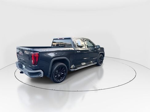 Used 2022 GMC Sierra 1500 SLT w/ SLT Premium Package AWD/4WD image 8