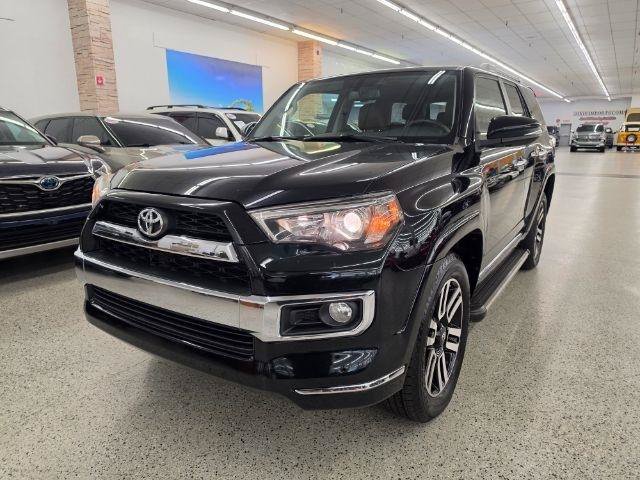 Used 2017 Toyota 4Runner Limited AWD/4WD image 1
