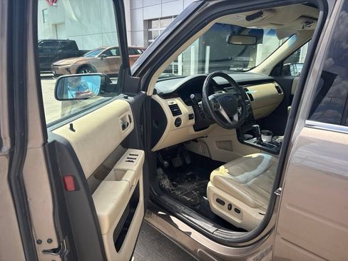 Used 2019 Ford Flex Limited w/ Equipment Group 303A AWD/4WD image 11