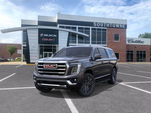 New 2026 GMC Yukon XL Elevation w/ LPO, Floor Liner Package image 32