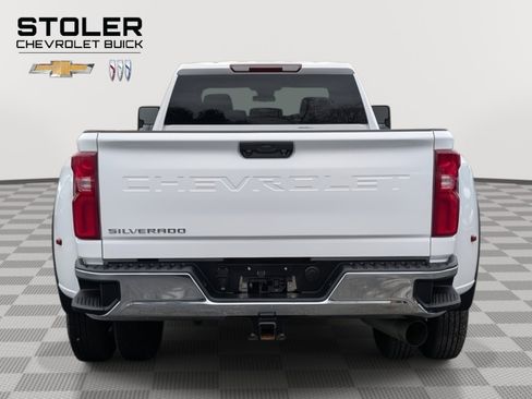 Used 2024 Chevrolet Silverado 3500 LT image 4