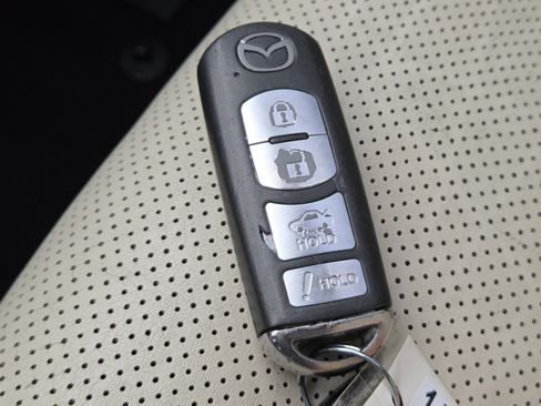 Used 2014 MAZDA MAZDA6 Grand Touring w/ GT Technology Package FWD image 34
