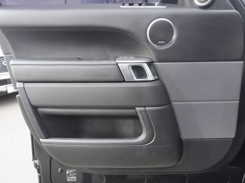 Used 2021 Land Rover Range Rover Sport HST image 17