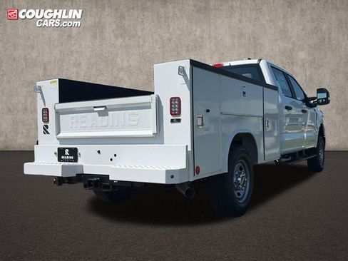 New 2026 Ford F250 4x4 Crew Cab Super Duty image 8