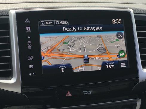 Used 2018 Honda Pilot Elite image 25