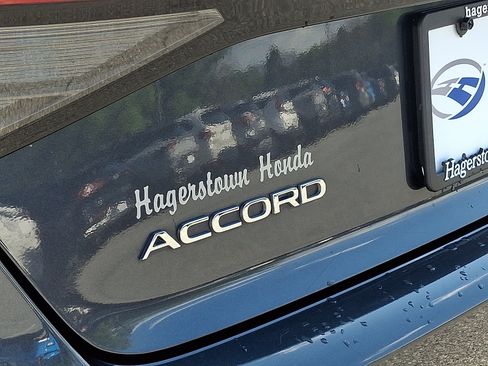 Used 2023 Honda Accord EX image 33