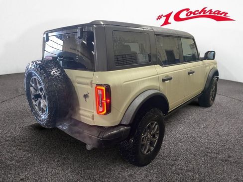 New 2025 Ford Bronco Badlands image 7