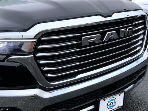 Used 2025 RAM 1500 Laramie image 28