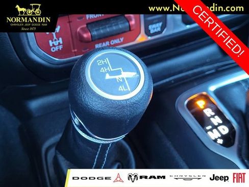 Certified 2026 Jeep Wrangler Unlimited Rubicon AWD/4WD image 14