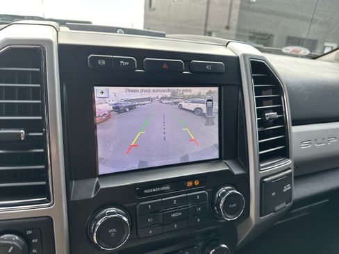 Used 2019 Ford F250 Lariat AWD/4WD image 29