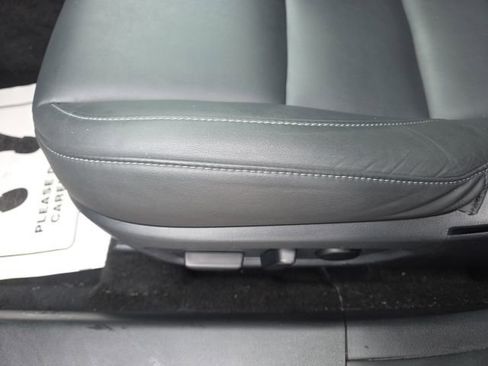 Used 2025 MAZDA CX-30 AWD 2.5 S w/ Preferred Package image 16