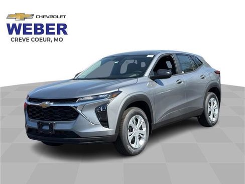 New 2026 Chevrolet Trax LS w/ Driver Confidence Package FWD image 1