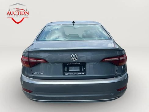 Used 2019 Volkswagen Jetta S w/ Driver Assistance Package FWD image 4