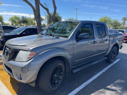 Used 2020 Nissan Frontier SV w/ Midnight Edition Floor Mats