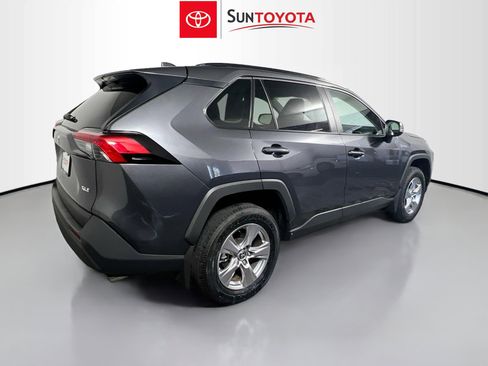 Used 2025 Toyota RAV4 XLE w/ Convenience Package FWD image 4