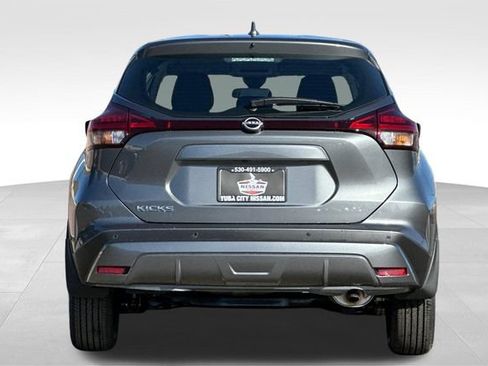 Certified 2025 Nissan Kicks Play S FWD image 4