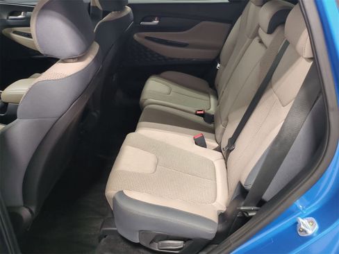 Used 2019 Hyundai Santa Fe SEL image 9