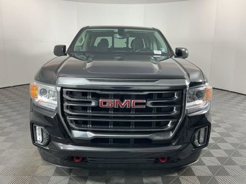 Used 2022 GMC Canyon AT4 image 2