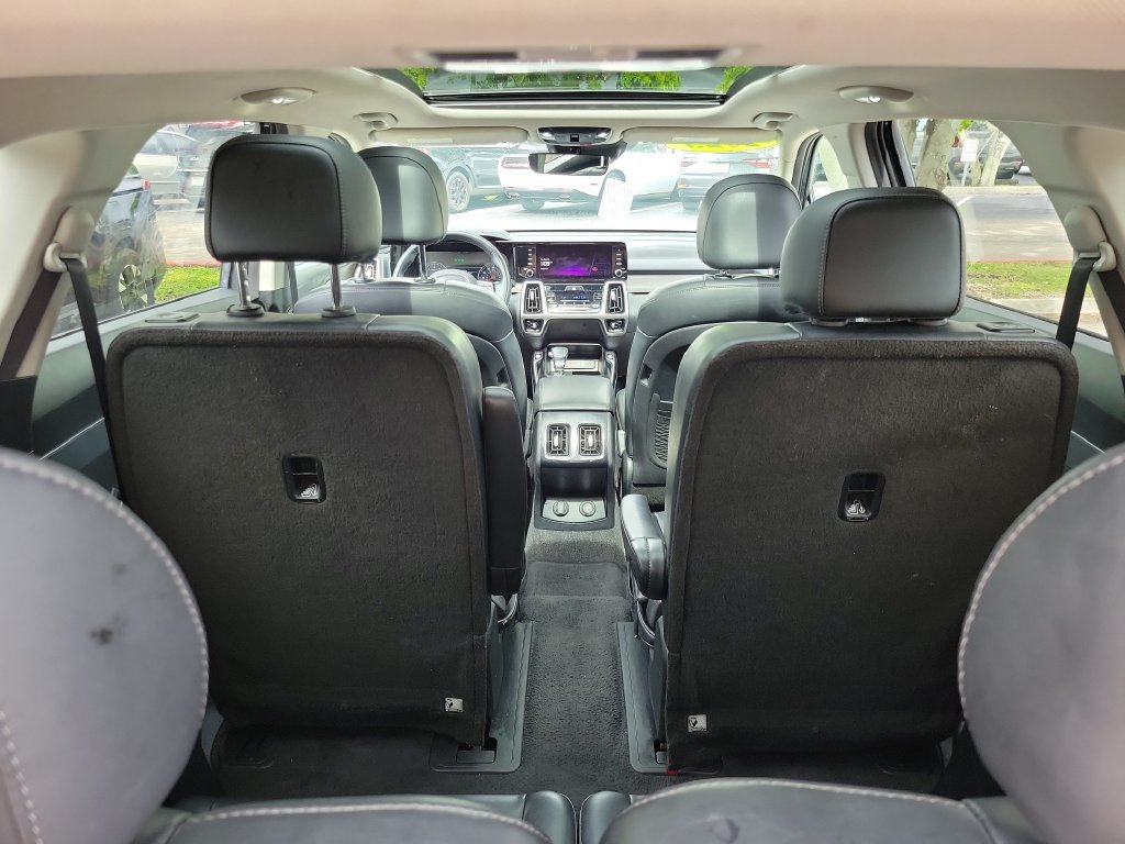 Certified 2023 Kia Sorento EX w/ Panoramic Sunroof Package FWD image 13