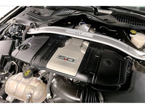 Used 2019 Ford Mustang GT Premium w/ Equipment Group 401A RWD image 32