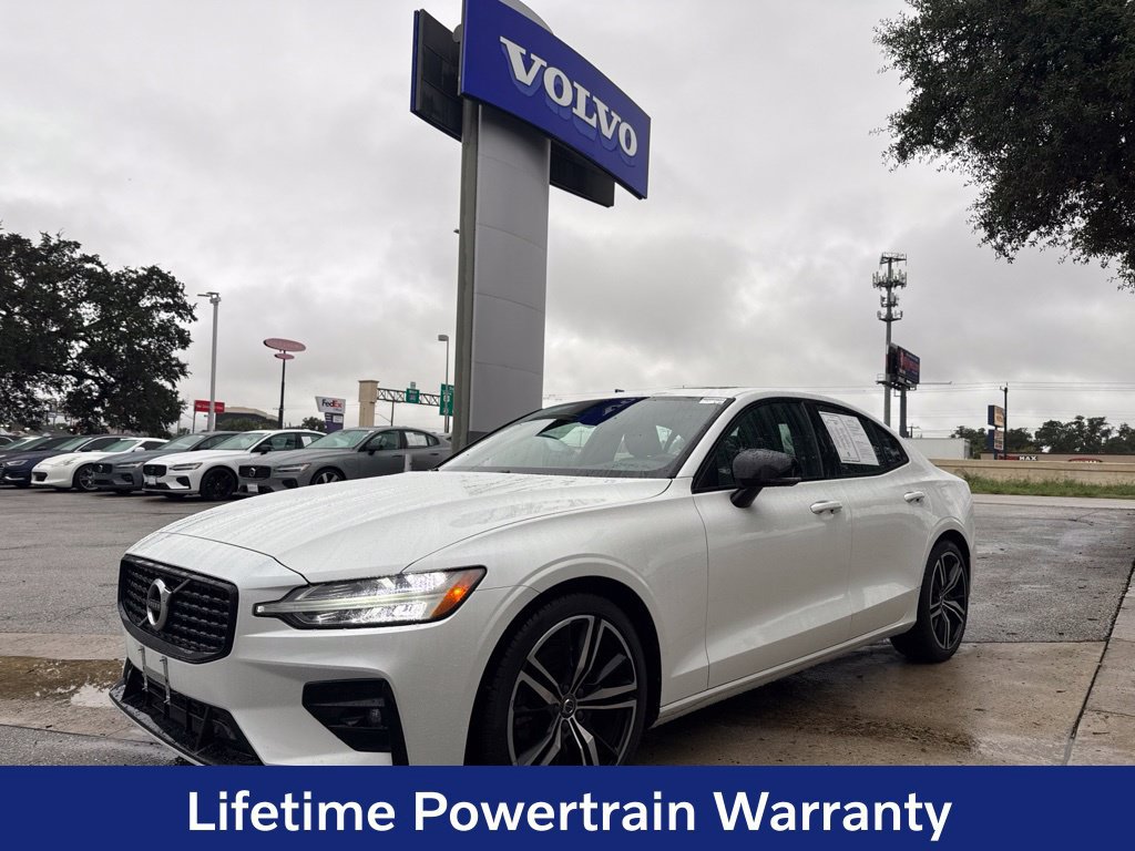 Used 2021 Volvo S60 T5 R-Design FWD image 3