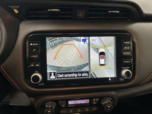 Certified 2022 Nissan Kicks SR w/ Premium Package FWD image 17