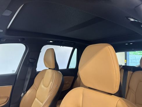 Used 2023 Volvo XC90 B6 Ultimate AWD/4WD image 16