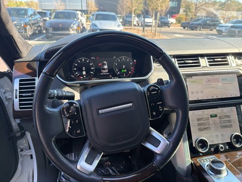 Used 2021 Land Rover Range Rover Westminster Edition image 15