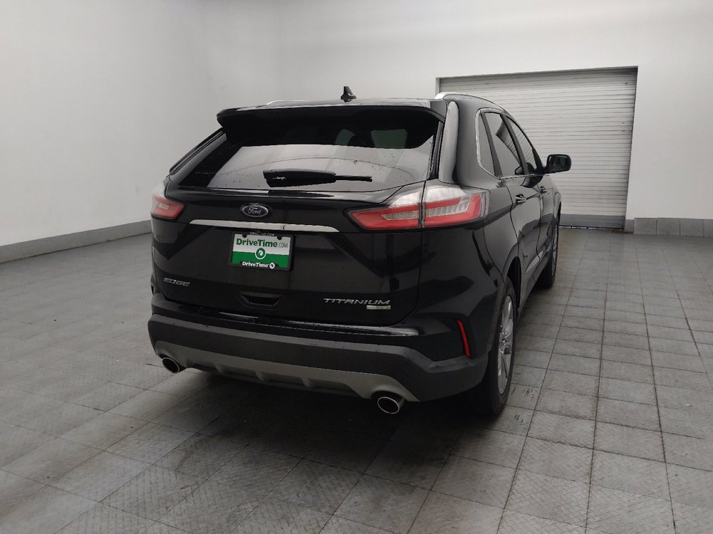 Used 2019 Ford Edge Titanium FWD image 9