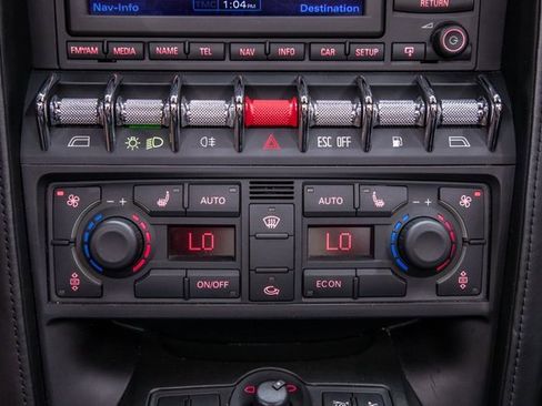 Used 2014 Lamborghini Gallardo LP 550-2 image 34