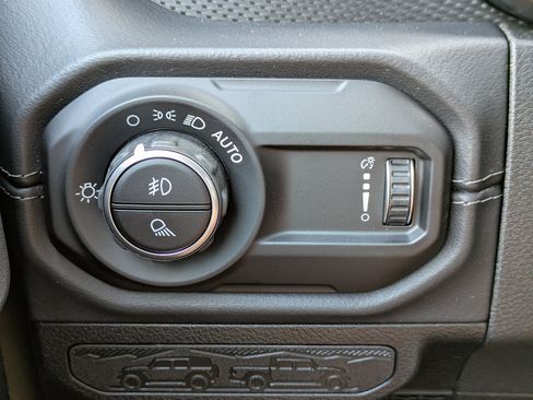 New 2026 Jeep Gladiator Mojave AWD/4WD image 26